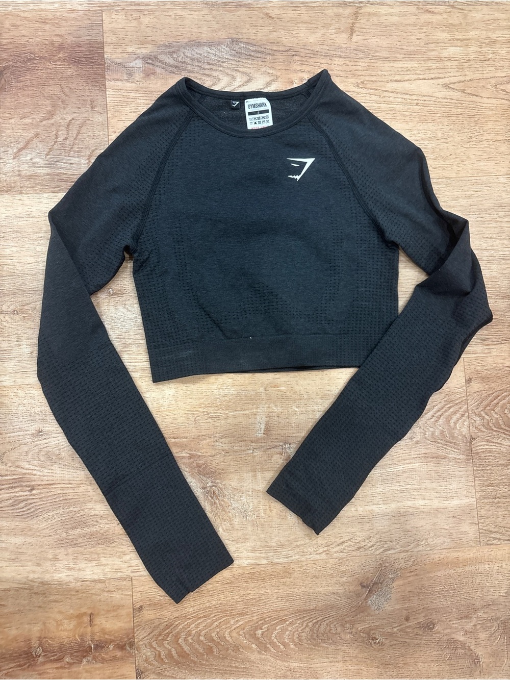 Gymshark Black Long Sleeve Seamless Crop Top